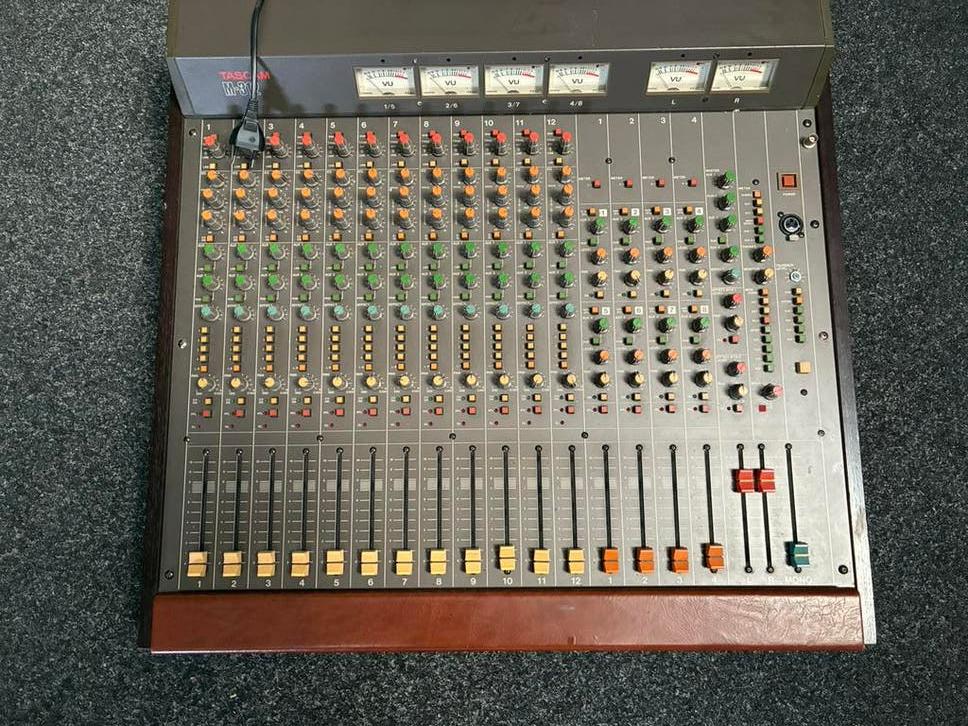 Tascam M 312, Muziek en Instrumenten, Ophalen of Verzenden, Zo goed als nieuw