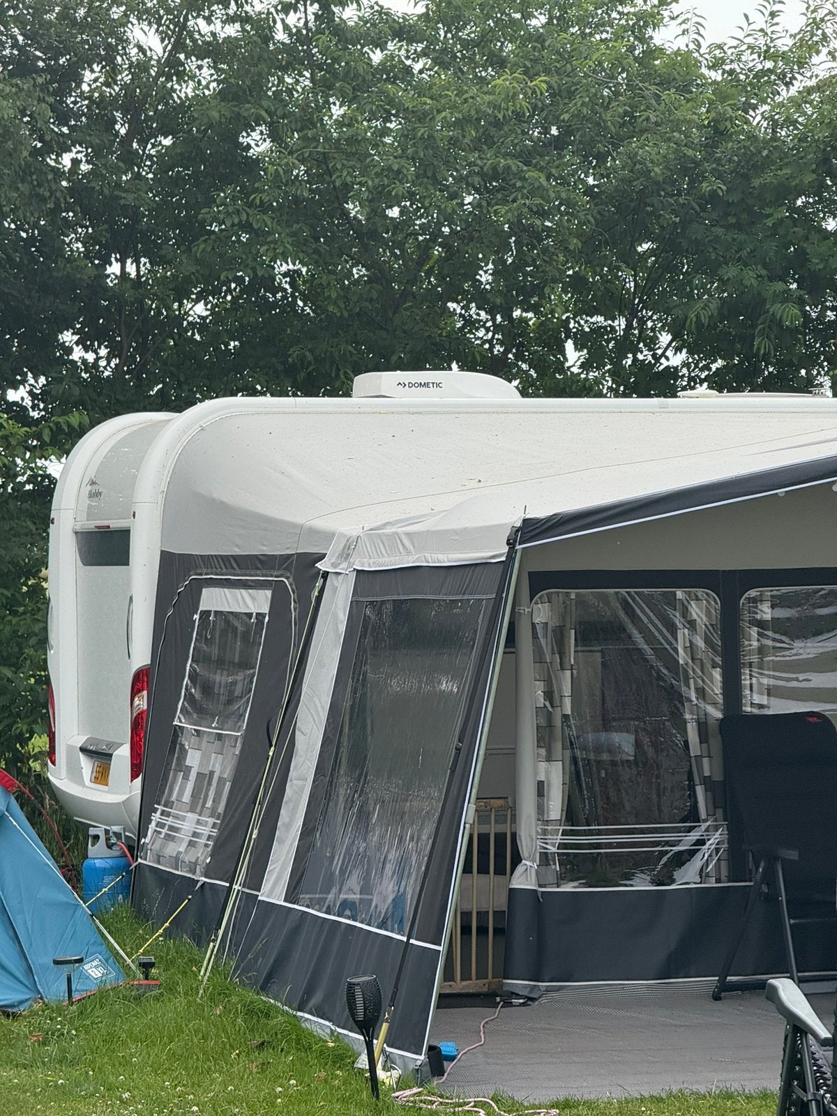 Dorema Voortent + luifel,  dorema maat 14 antraciet, Caravans en Kamperen, Ophalen of Verzenden, Zo goed als nieuw