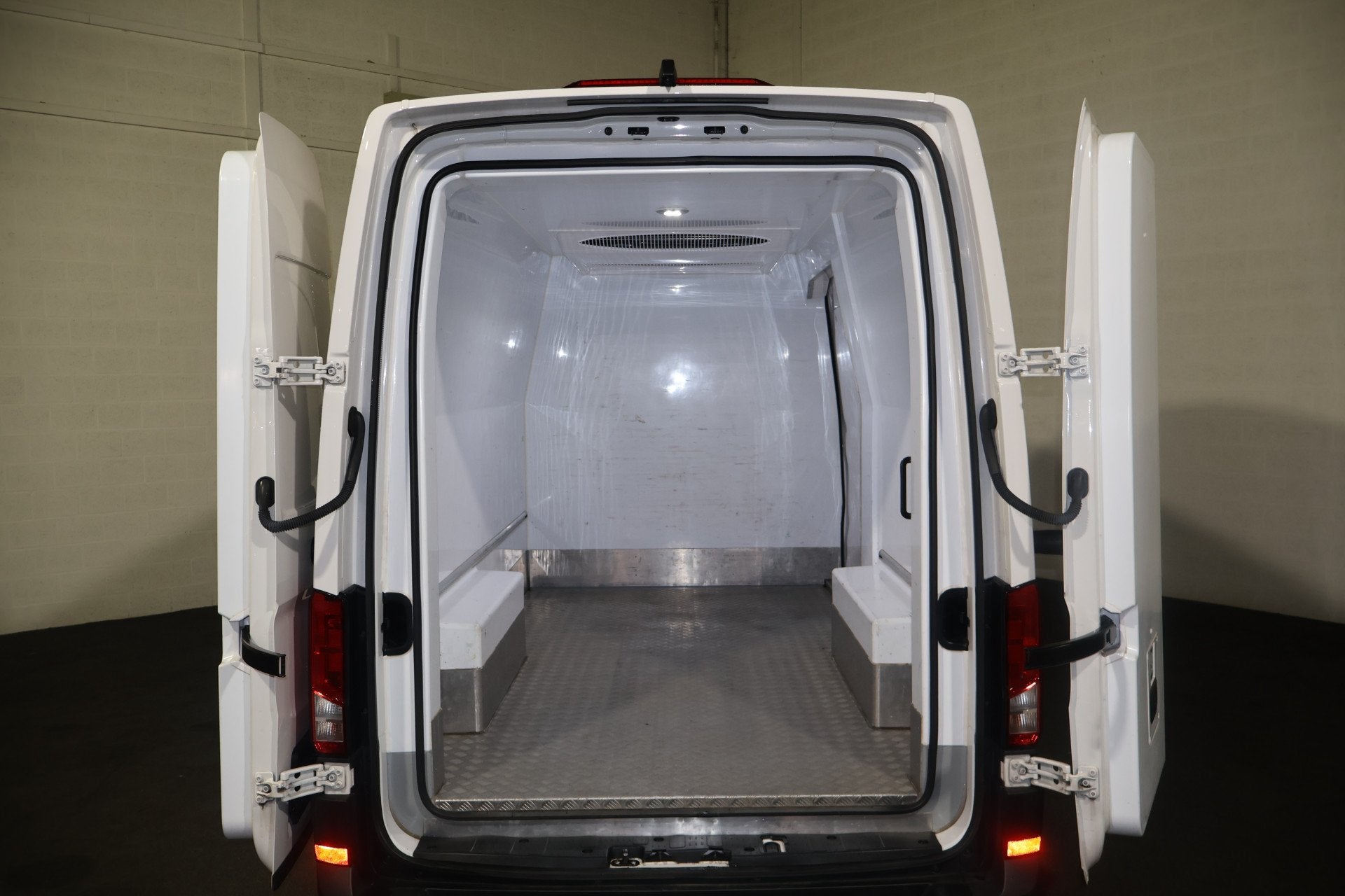 MAN TGE 3.180 L3 H3 Koelwagen Automaat Airco Navigatie, Auto's, Stof, Gebruikt, Euro 6, 4 cilinders