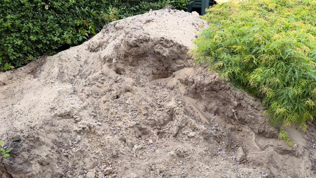 Zand, gratis af te halen. Help mee kruien, Tuin en Terras, Zand, Ophalen, Ophoogzand