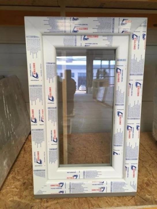 Kozijn draaikiep breed 50 cm hoog 60-70-100 cm., Doe-het-zelf en Verbouw, Kozijnen en Schuifpuien, Niet ingevuld, Kunststof, Minder dan 75 cm