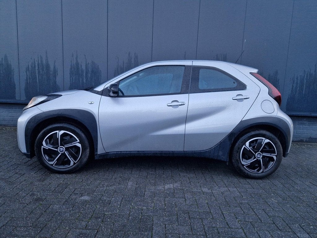 Toyota Aygo X 1.0 VVT-i S-CVT Play /Org NL /incl. btw, 12 maanden, Stof, Gebruikt, 4 stoelen