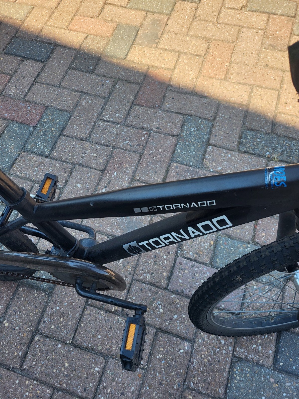 BMX Tornado - Zwart, Gebruikt, Gebruikt, Staal, Velgrem, 20 tot 24 inch