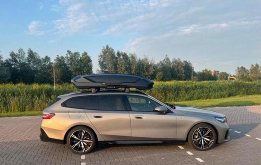 Thule dakkoffer/skibox te huur XXL (600L), Auto diversen, Dakkoffers, Ophalen of Verzenden, Zo goed als nieuw