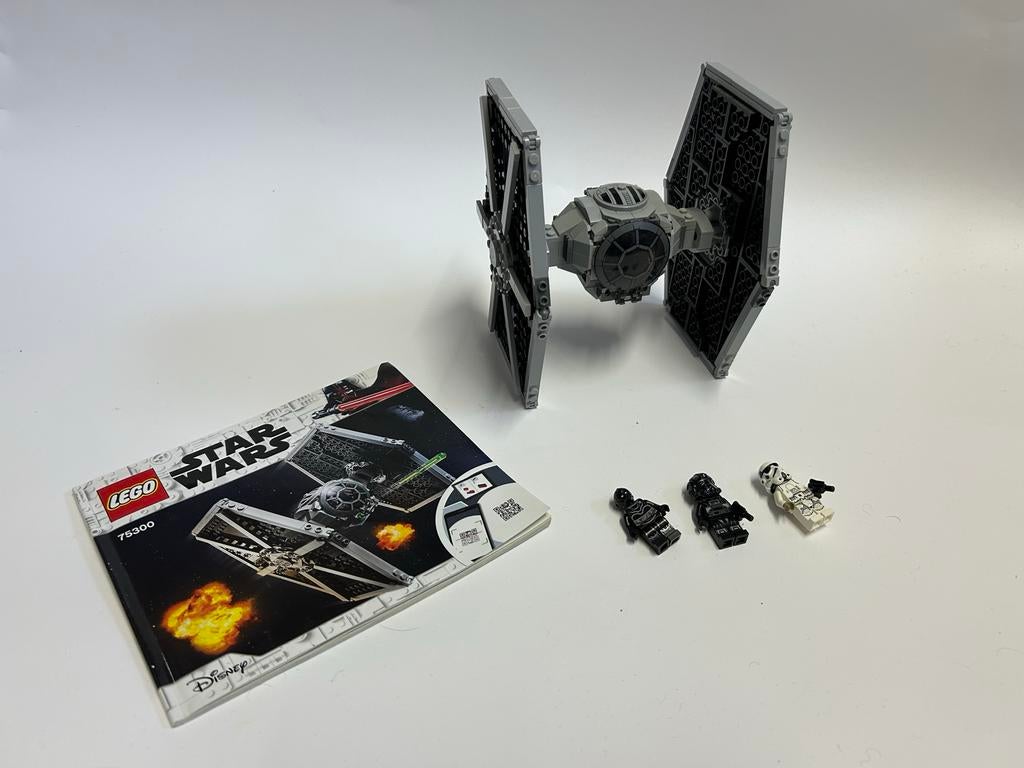 Lego Star Wars TIE Fighter 75300 met minifiguren, Gebruikt, Star Wars, Lego, Ophalen of Verzenden