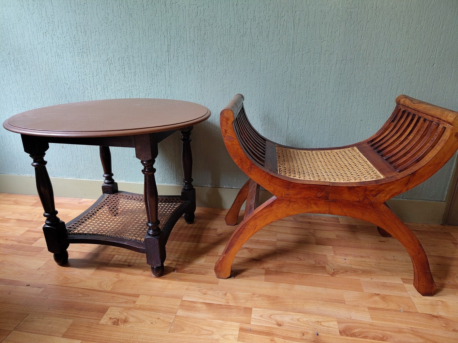 Vintage teak hout stoeltje en salon tafel., Huis en Inrichting, Ophalen