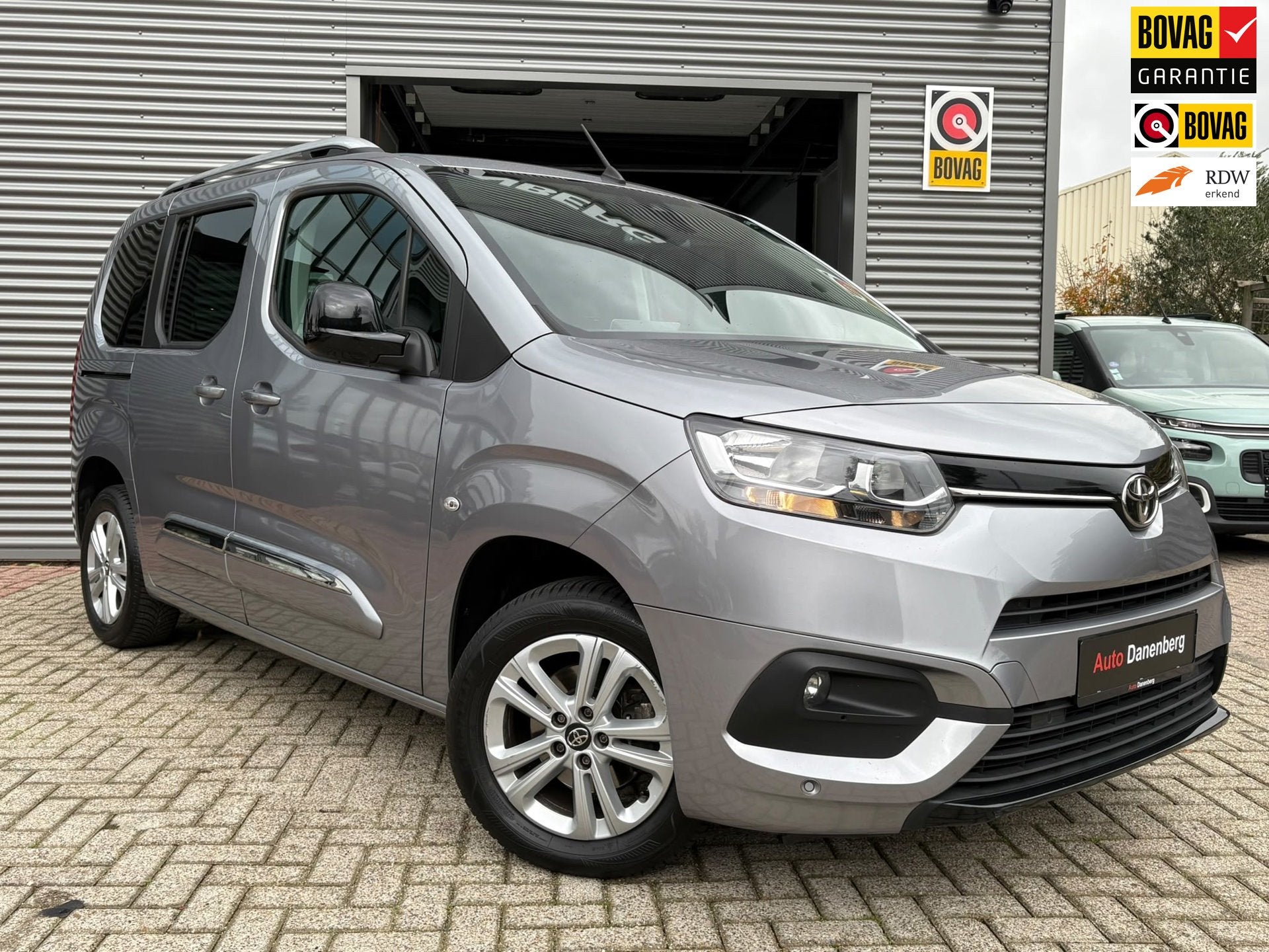 Toyota ProAce 1.2 Turbo City Verso GARANTIE!, Auto's, Voorwielaandrijving, Dealer onderhouden, Stof, Gebruikt