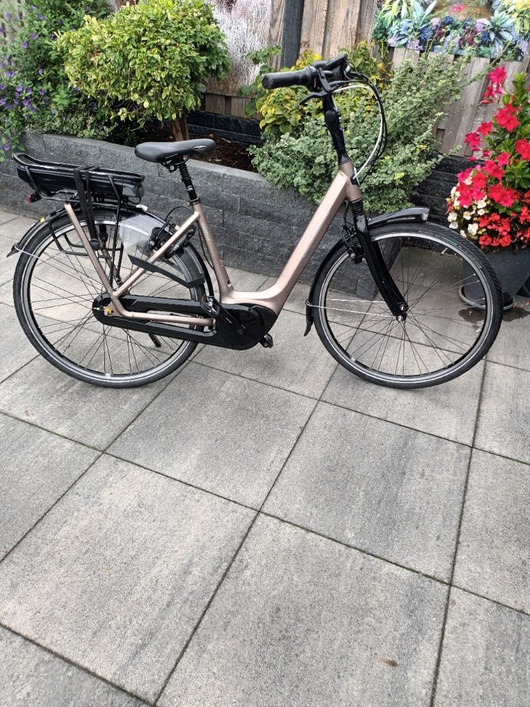 gazelle grenobele met bosch midden motor prijs 750 euro, 51 tot 55 cm, Ophalen, Zo goed als nieuw, Gazelle