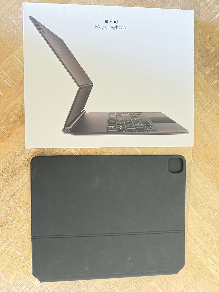 Origineel Apple Magic Keyboard iPad Pro 12,9” A2480 – zwart, IPad Pro, Ophalen of Verzenden, Zo goed als nieuw, Apple