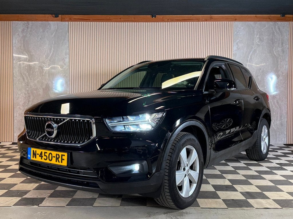 Volvo XC40 2.0 D3 Momentum Airco Trekhaak Cruise Control, Auto's, Volvo, Automatische klimaatregeling, 4 cilinders, Leder en Stof