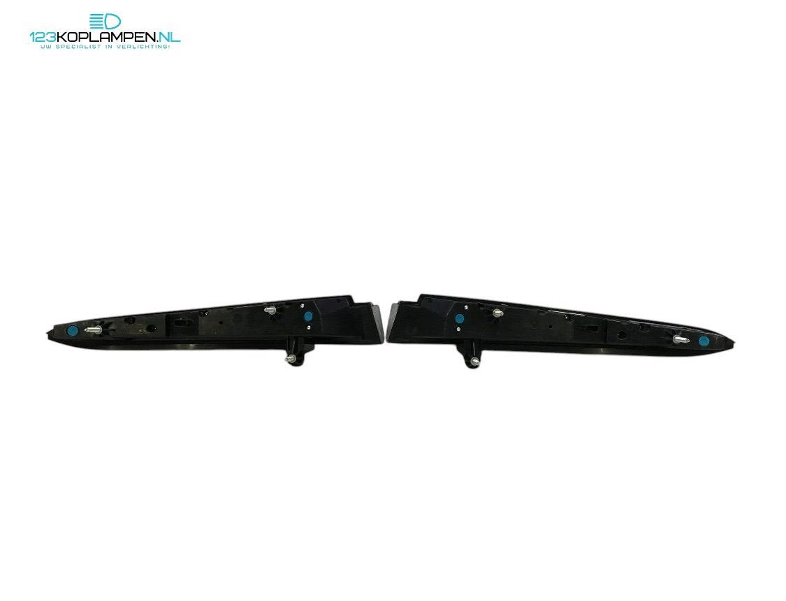 Aston Martin DBS LCI Achterlichten Set, Gebruikt, -, -, Verzenden