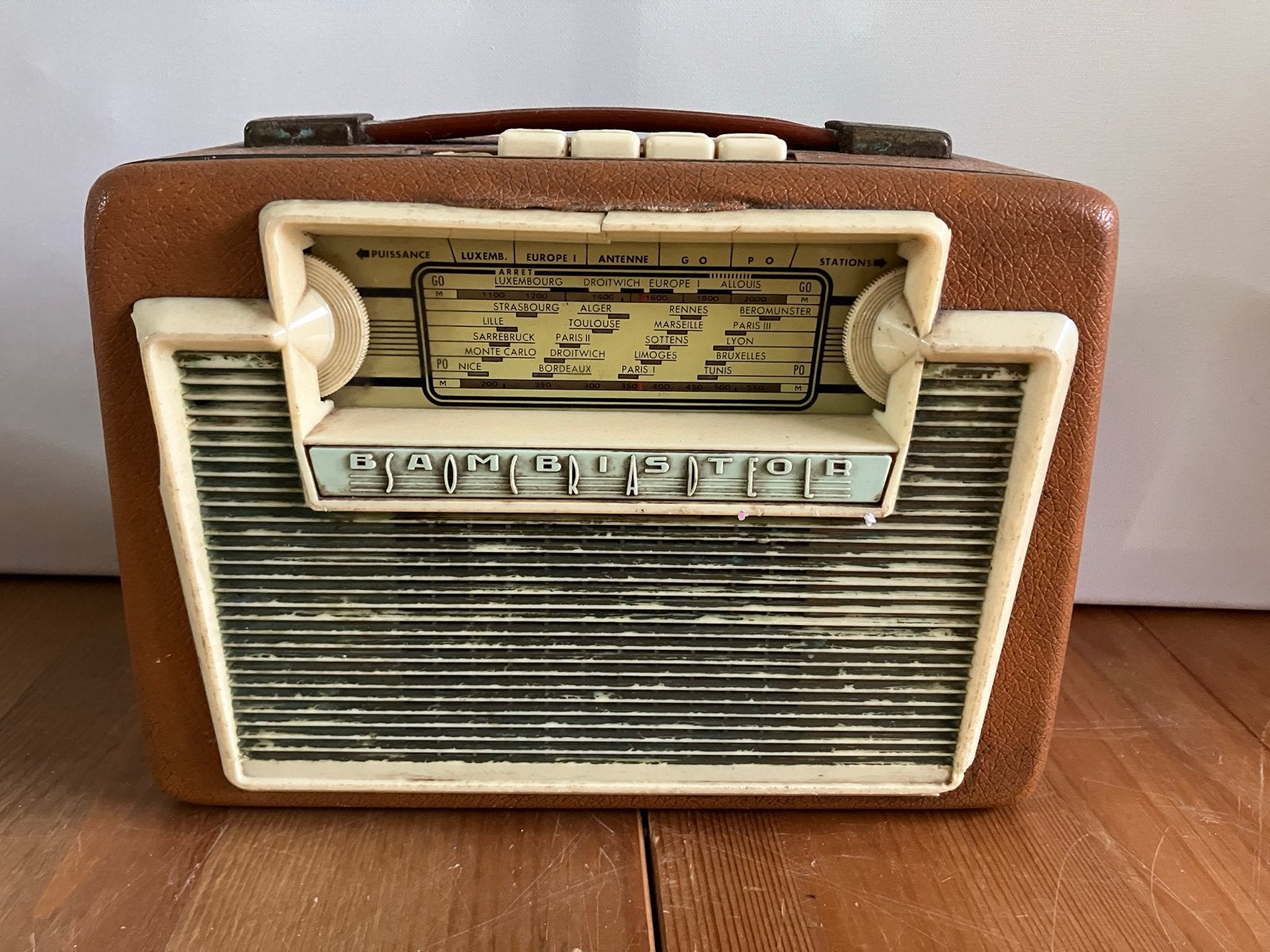 Vintage Bambistor Radio met Garantiebewijs en Handleiding, Ophalen of Verzenden
