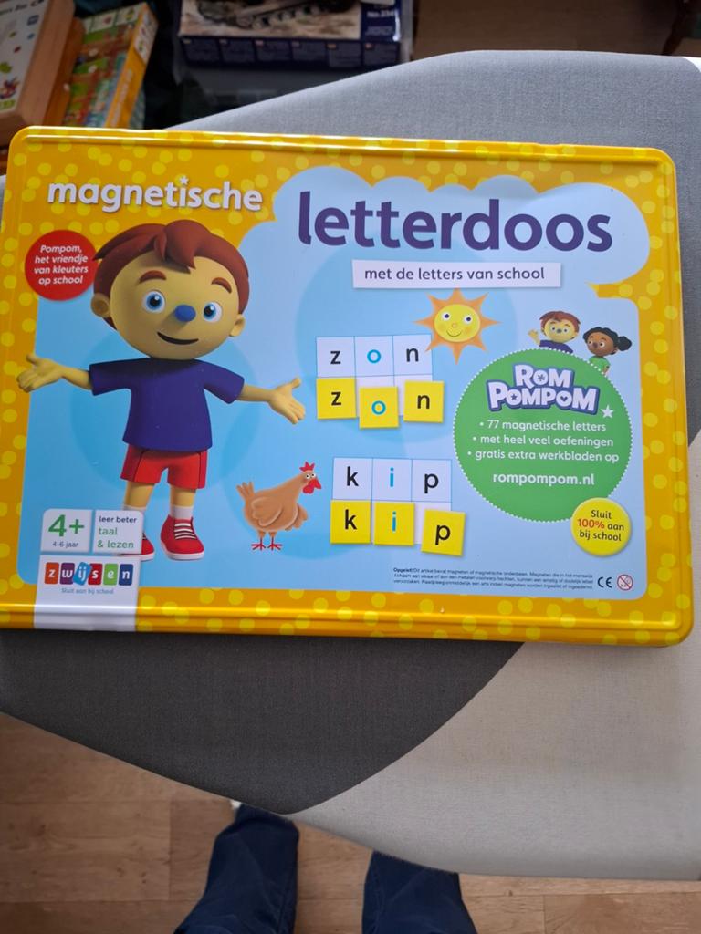 Magnetische letterdoos, Kinderen en Baby's, Speelgoed | Educatief en Creatief, Ophalen of Verzenden, Zo goed als nieuw