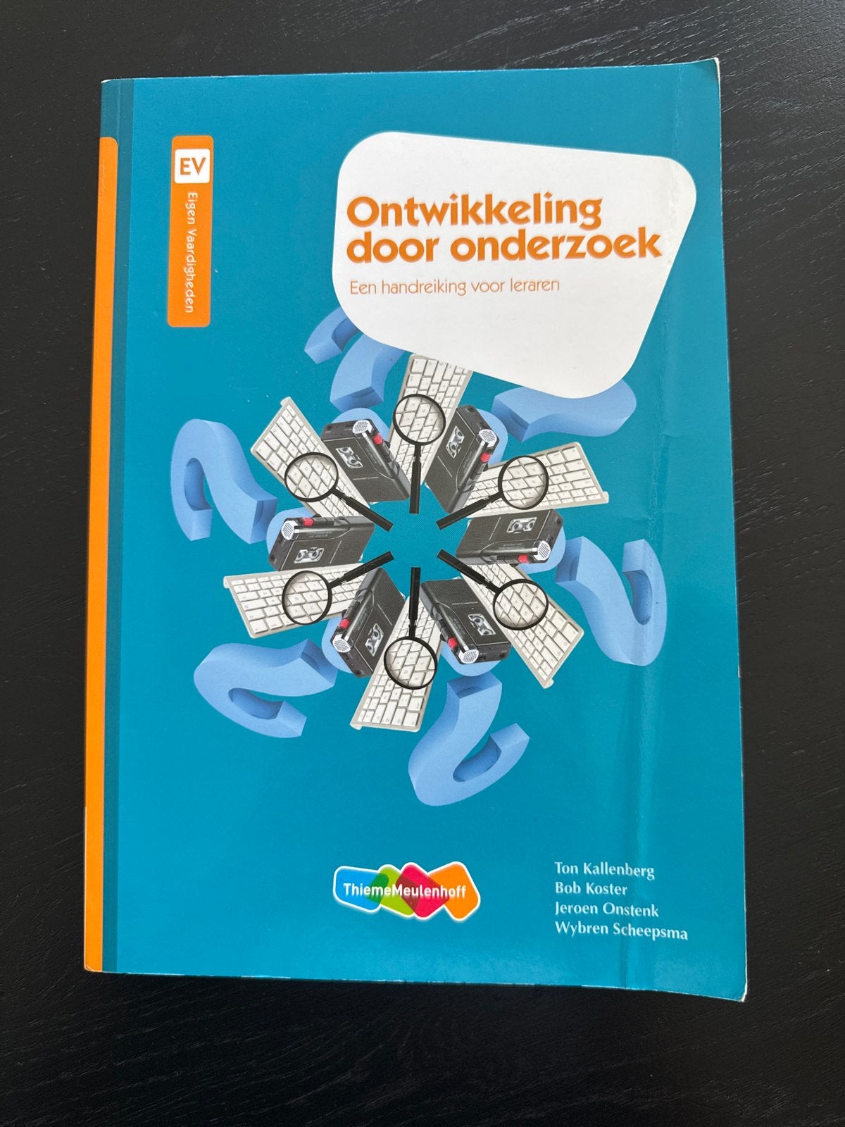 Pabo boek: Ontwikkeling door onderzoek (ThiemeMeulenhoff), Ophalen of Verzenden, Gamma, Gelezen, HBO