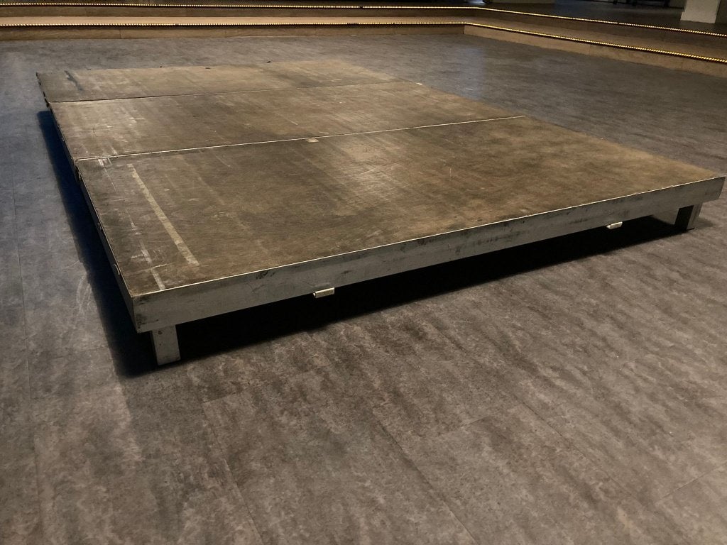 Podiumdelen 1 x 2m te huur 10 euro per stuk., Ophalen, Gebruikt, Overige