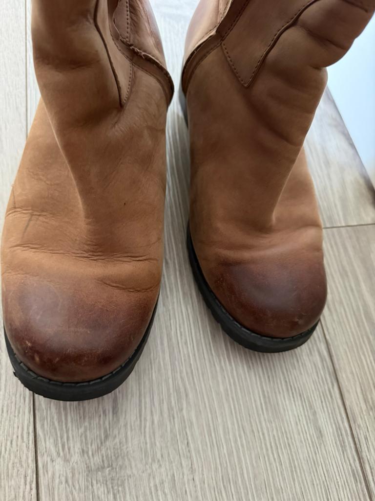 Uggs laarzen, Bruin, Boots, Ophalen of Verzenden, Gedragen