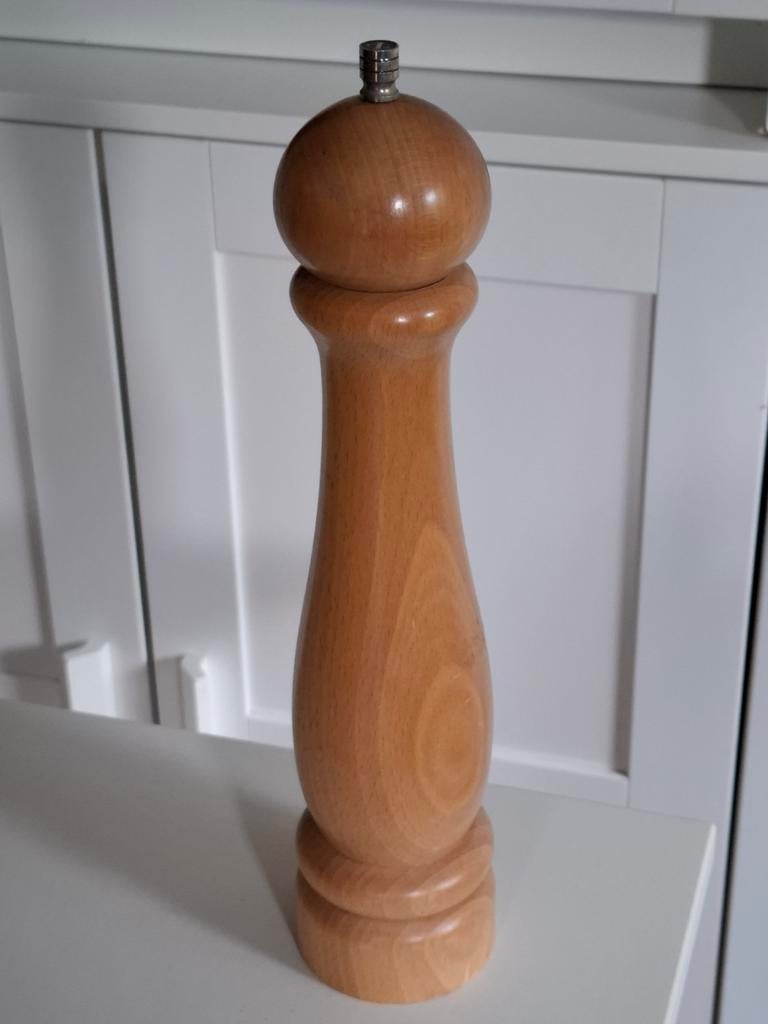 Grote houten pepermolen, Huis en Inrichting, Ophalen of Verzenden