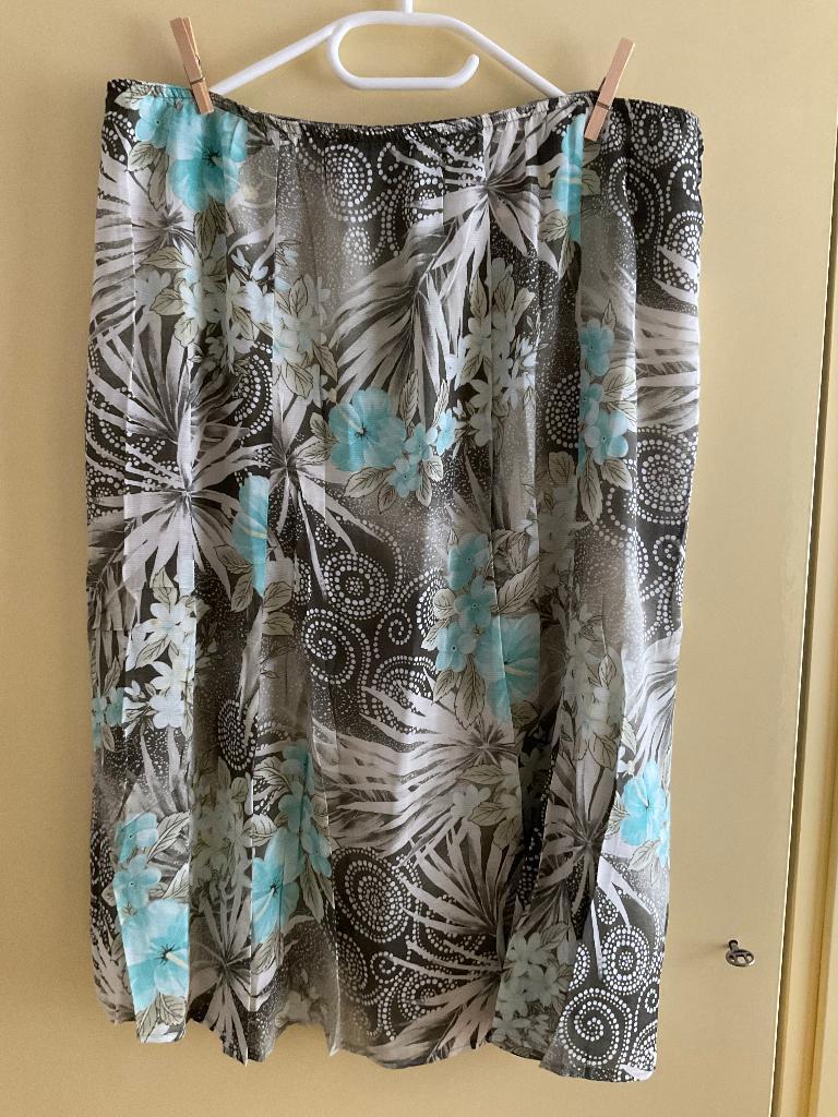 rok, Overige kleuren, Maat 46/48 (XL) of groter, Ophalen of Verzenden, Zo goed als nieuw
