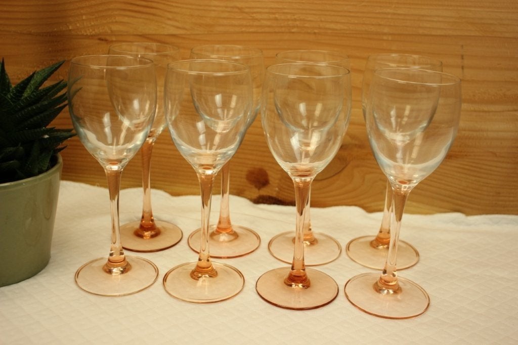 Vintage Luminarc Rosé wijnglazen met roze voet, Antiek en Kunst, Antiek | Glas en Kristal, Ophalen of Verzenden
