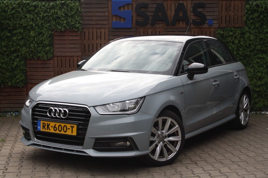 Audi A1 Sportback 1.0 TFSI S-LINE / NAP / AUT. / LEER, Auto's, Met garantie (alle), 49 €/maand, Origineel Nederlands, Bedrijf