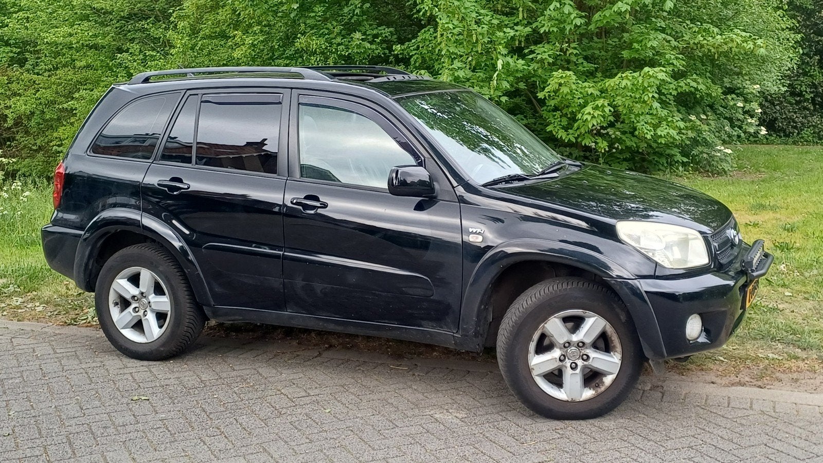 Toyota Rav4 2.0 5DR 4WD AUT 2004 Zwart, Automaat, 1998 cc, 1280 kg, Zwart