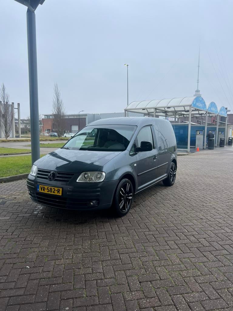 Volkswagen caddy benzine 2005, Auto's, Bestelauto's, Volkswagen, Bedrijf, Geïmporteerd, 710 kg