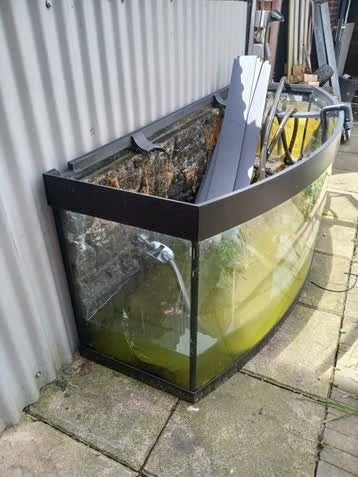 Gezocht kapotte/oude aquaria, Ophalen, Gebruikt, Leeg aquarium