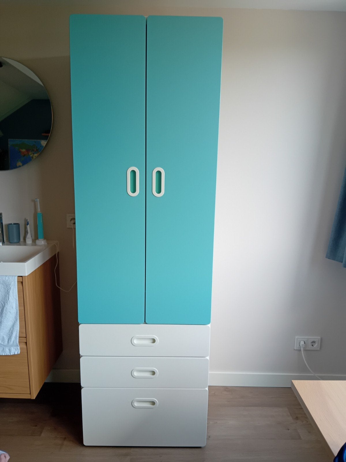 IKEA kledingkast met lades - Turquoise en wit (Stuva), 50 tot 100 cm, Zo goed als nieuw, 150 tot 200 cm, 25 tot 50 cm