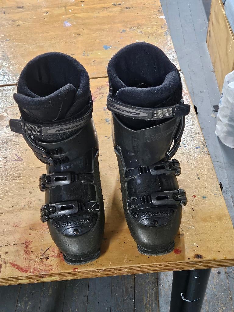 Te koop skischoenen maat 26,5, Sport en Fitness, Skiën en Langlaufen, Ophalen, Schoenen, Nordica, Minder dan 100 cm