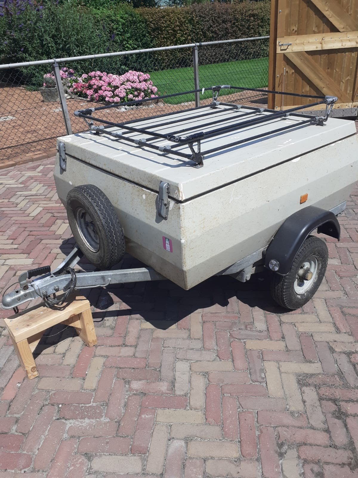 Bagagewagen en Motortrailer prijs in beschrijving, Ophalen, Gebruikt