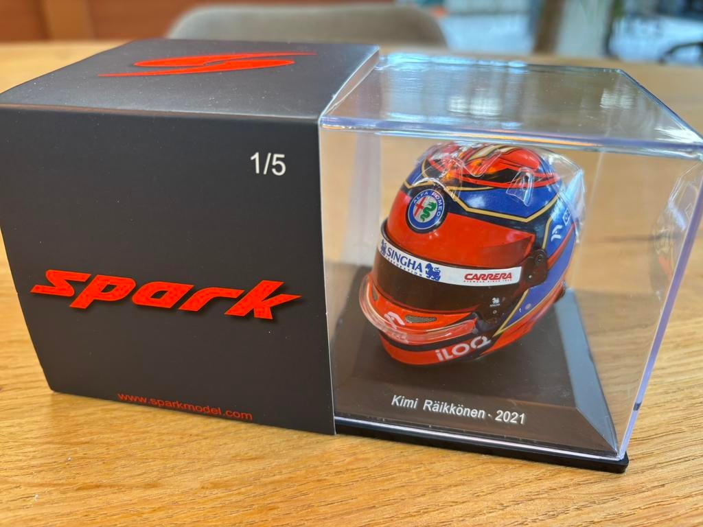 Helm Kimi Raikkonen 2021 Spark 1:5, Auto, ., Nieuw, Ophalen of Verzenden