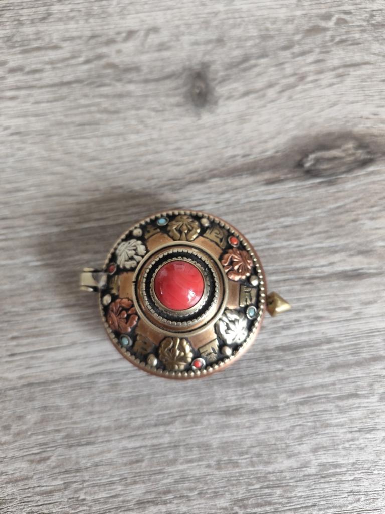 Tibetaans gebedsdoosje, Antiek en Kunst, Ophalen of Verzenden