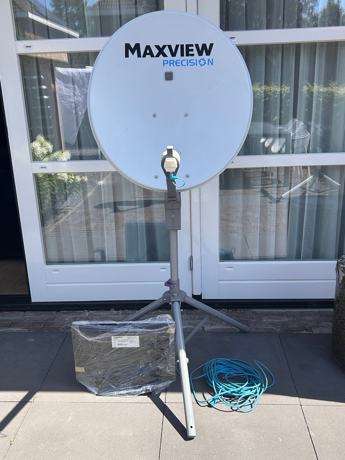 Maxview Precision schotelantenne met Telefunken ontvanger, Ophalen, Zo goed als nieuw, (Schotel)antenne, Overige merken