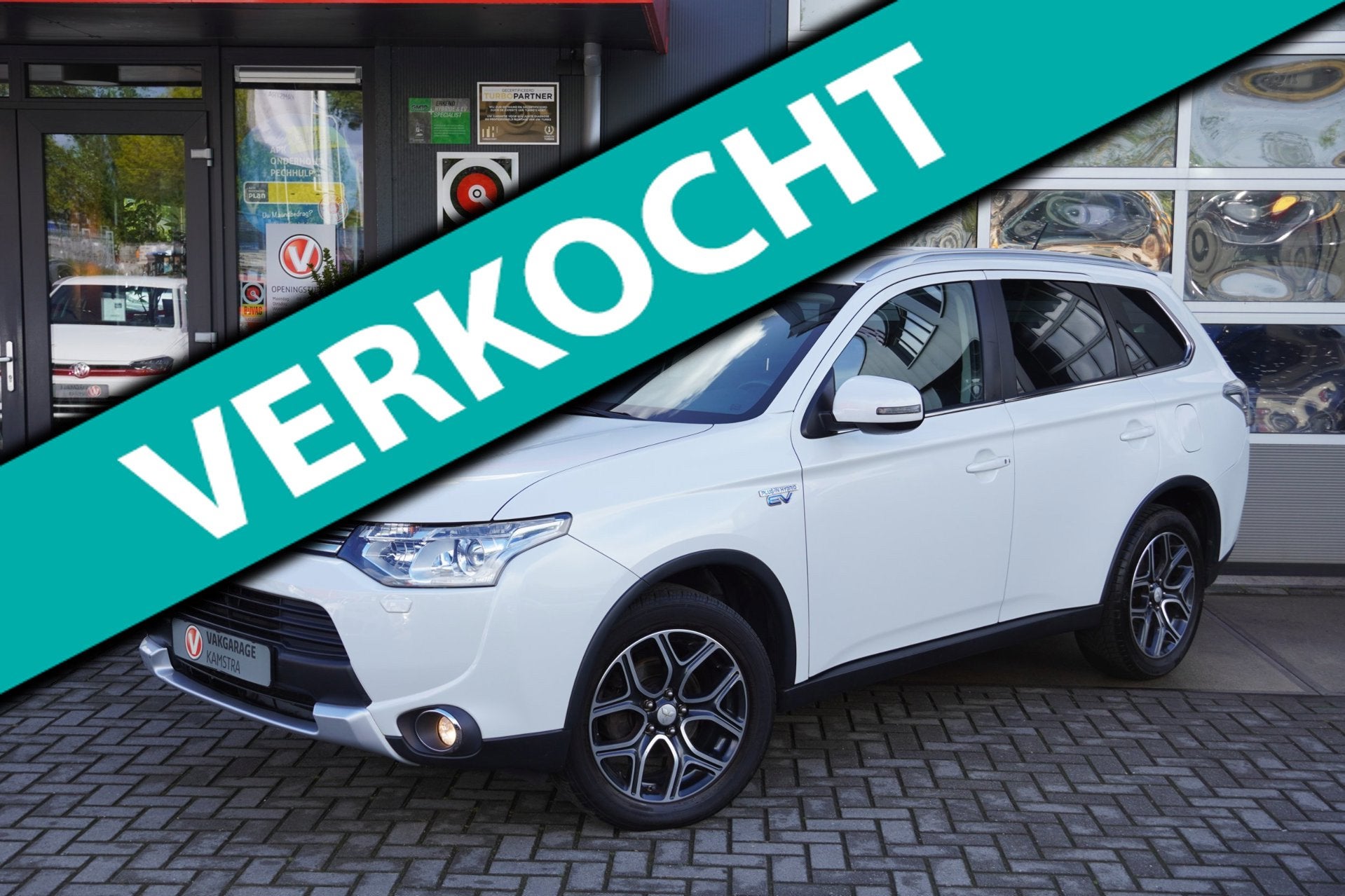Mitsubishi Outlander 2.0 PHEV + Leder/Clima/Stoelverwarm., Auto's, 1998 cc, 4 cilinders, Wit, Vierwielaandrijving