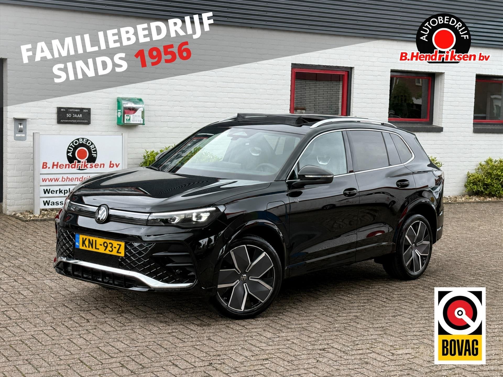 VOLKSWAGEN Tiguan 1.5 eHybrid 272pk DSG-6 R-Line Edition/ Pa, Auto's, Dealer onderhouden, 4 cilinders, 2000 kg, Zwart