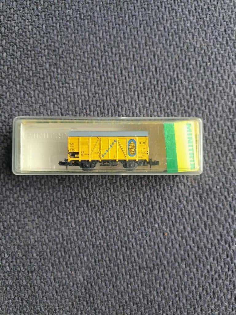 Minitrix wagon modelnr 13523 "bananenwagen", Hobby en Vrije tijd, Modeltreinen | N-Spoor, Gebruikt, Minitrix, Trix, Wagon