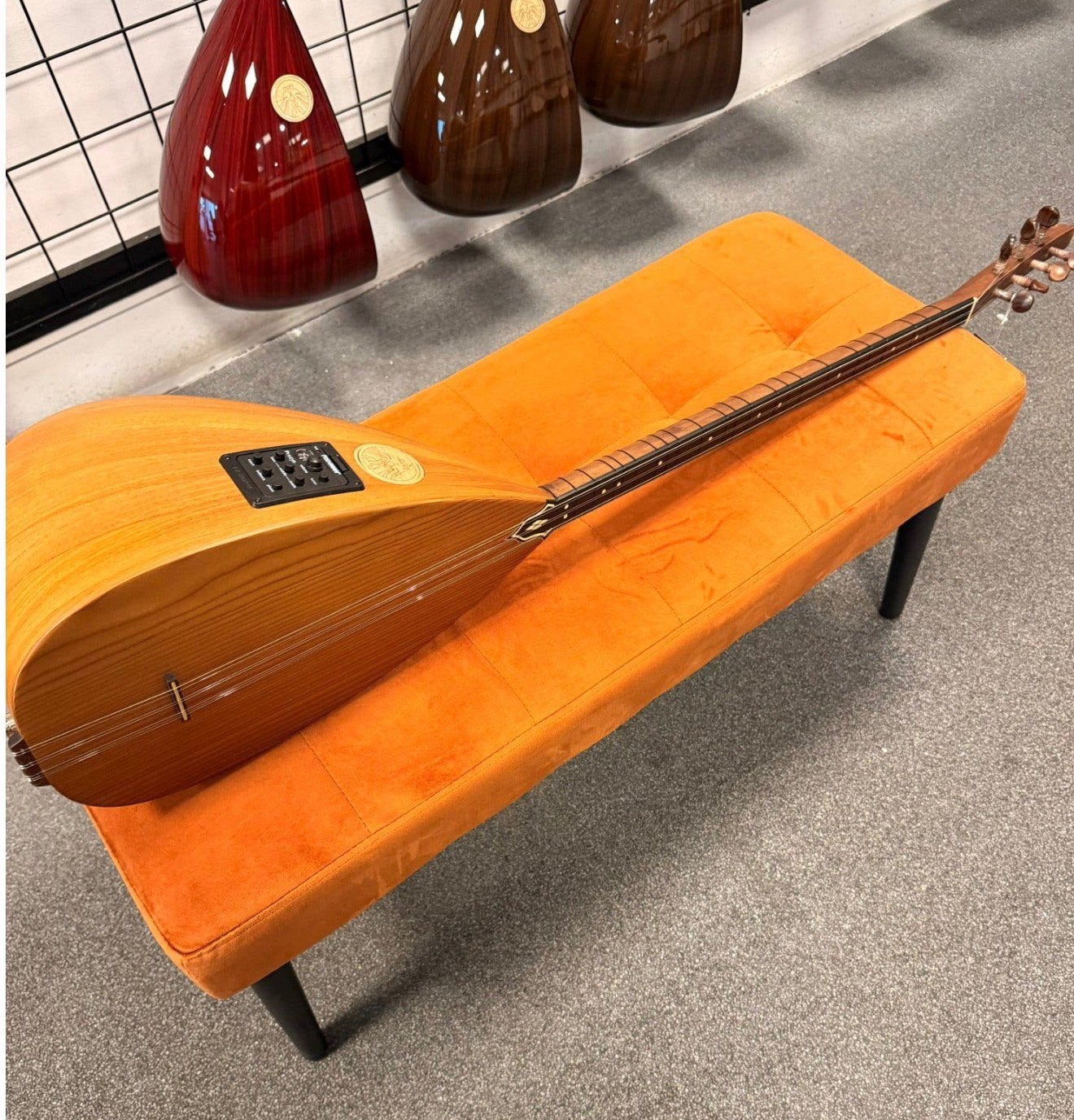 Saz yaprak dut lange met fishman, S, Nieuw, Ophalen of Verzenden, S