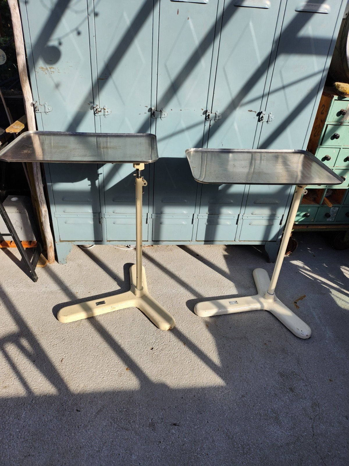 ziekenhuis instrumententafel voor operatiekamer, Ophalen