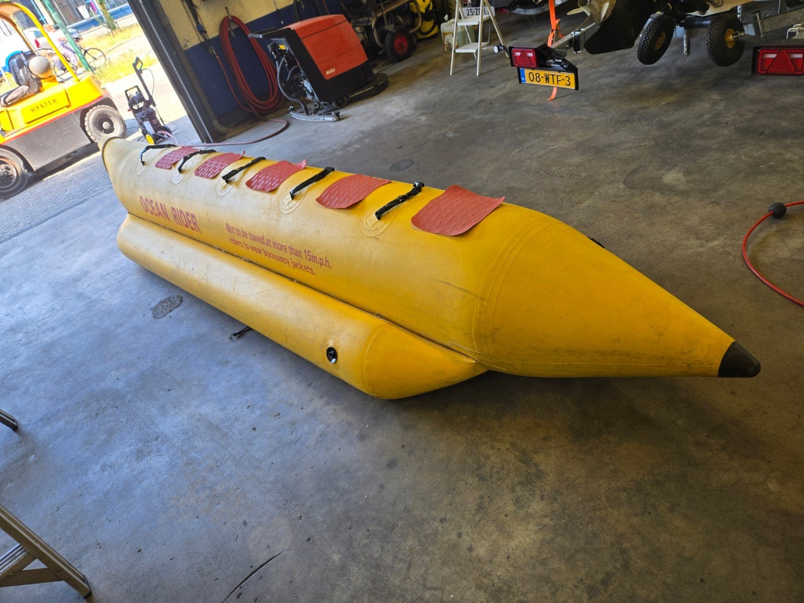 Ocean rider 5 pers. MET KLEIN LEKJE. LOOPT LANGZ. LEEG., Ophalen, Waterski's