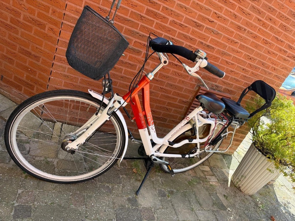 moederfiets, Ophalen, Zo goed als nieuw, Sparta, (Extra) lage instap