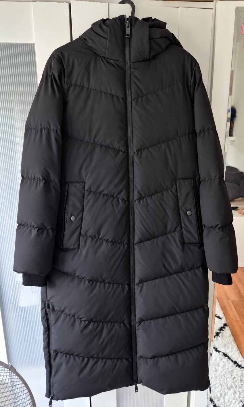 Zara lange zwarte winterjas met capuchon, maat M, Kleding | Dames, Gedragen, Ophalen, Maat 38/40 (M), Zara