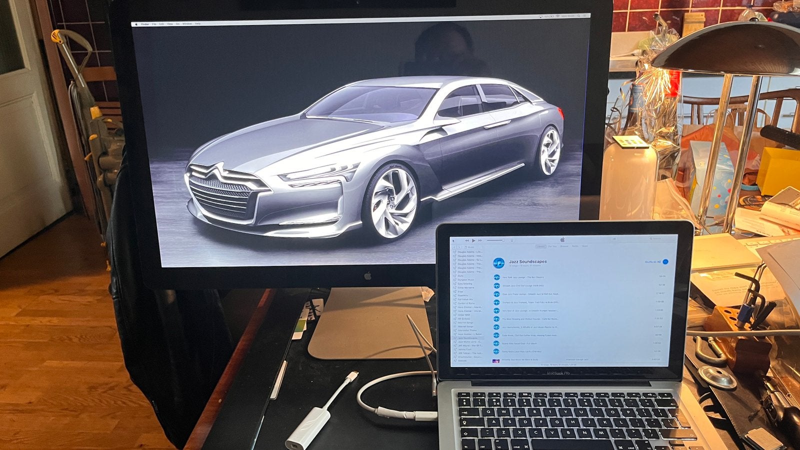 Apple Thunderbolt Display, Computers en Software, Ophalen, Gebruikt, IPS, Ingebouwde speakers