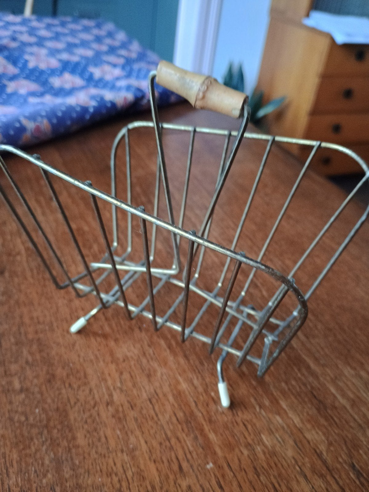 Vintage brieven houder., Huis en Inrichting, Met handvat, Gebruikt, Metaal, Ophalen of Verzenden