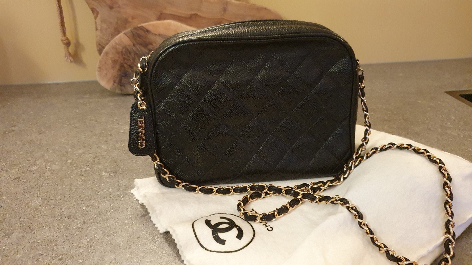 Chanel Camera bag, Ophalen, Zo goed als nieuw, Zwart, Leer