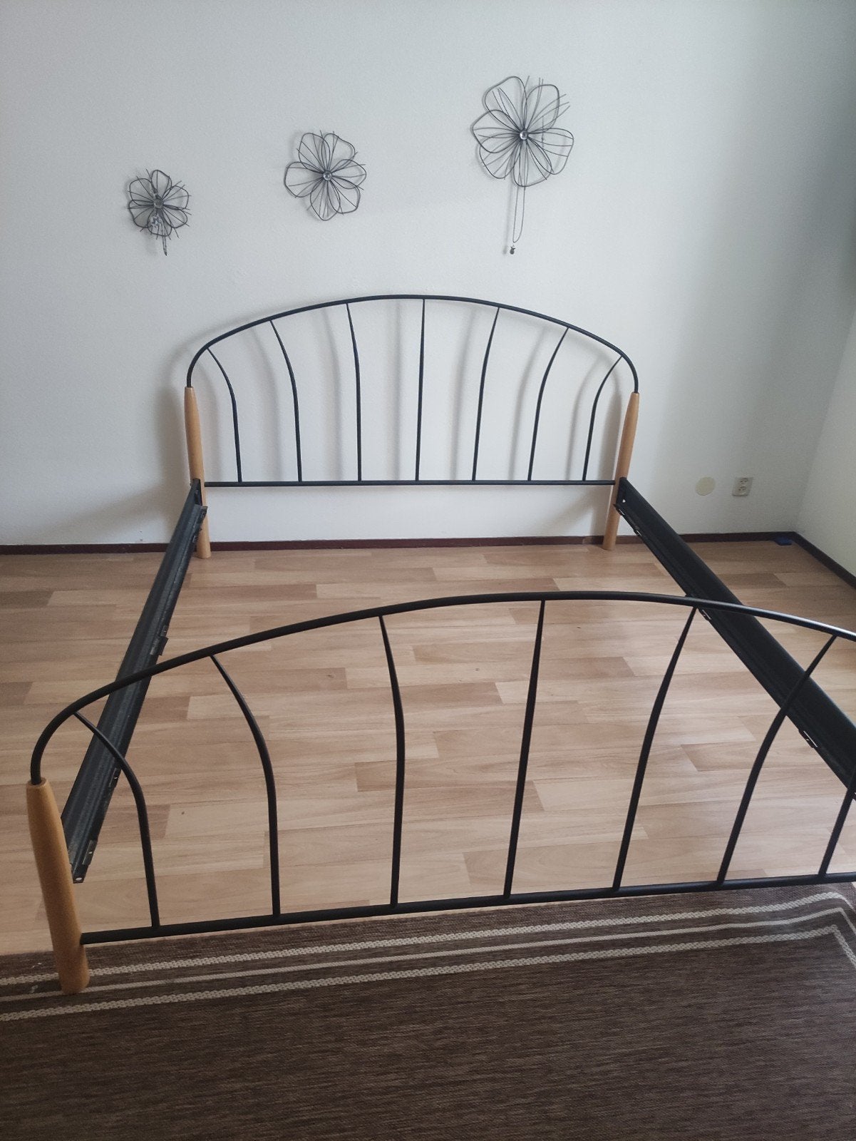 Bed metaal frame met verstelbare Auping bodem. 1.80 bij 2.00, Huis en Inrichting, Slaapkamer | Bedden, Ophalen, 90 cm, Zwart, Tweepersoons