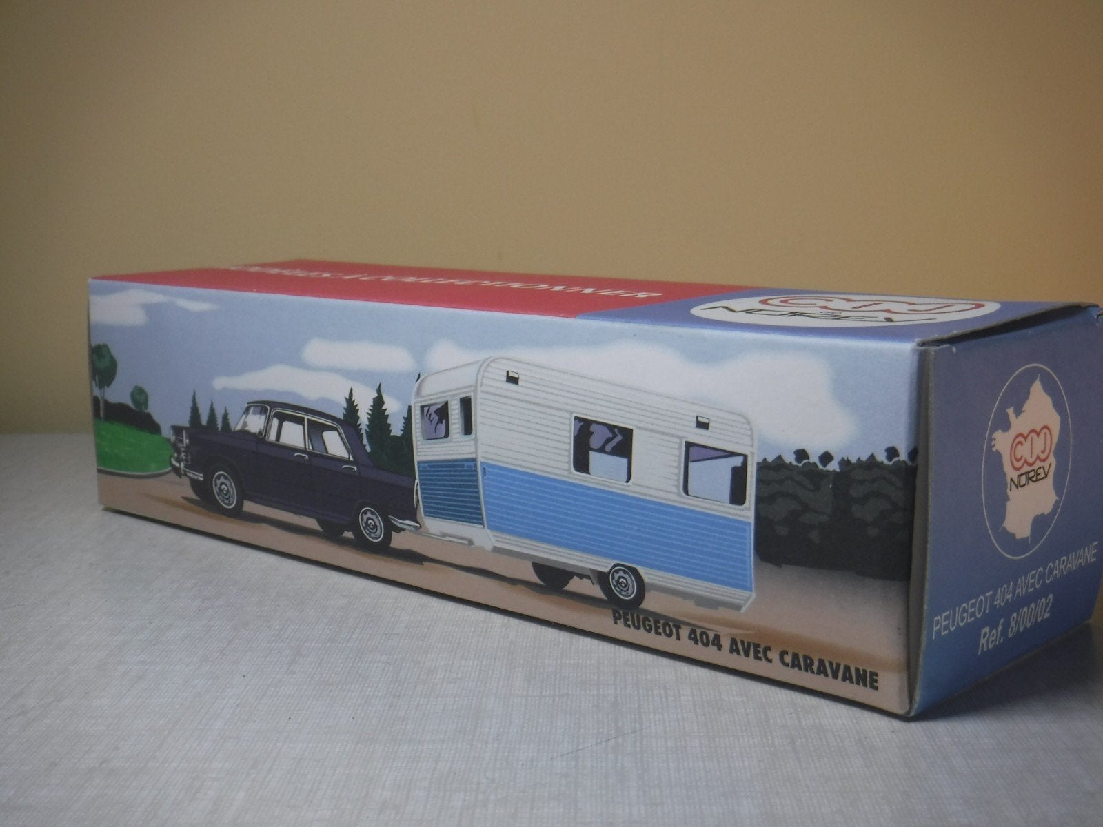 Peugeot 404 met caravan modelauto Norev 1:43, Ophalen of Verzenden, Zo goed als nieuw, Auto, Norev