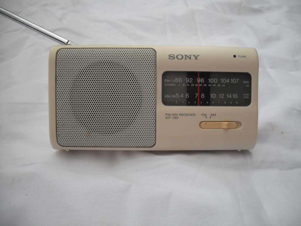 Sony vintage radio ICF-380 AM/FM, Ophalen of Verzenden, Gebruikt, Transistorradio