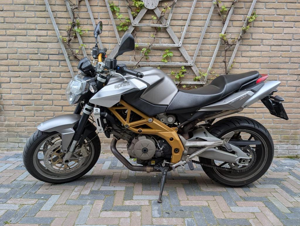 Aprilia Shiver 750 SL | 24.932 km, Motoren, Motoren | Aprilia, 750 cc, 2 cilinders, Motorrijbewijs A, Gebruikt