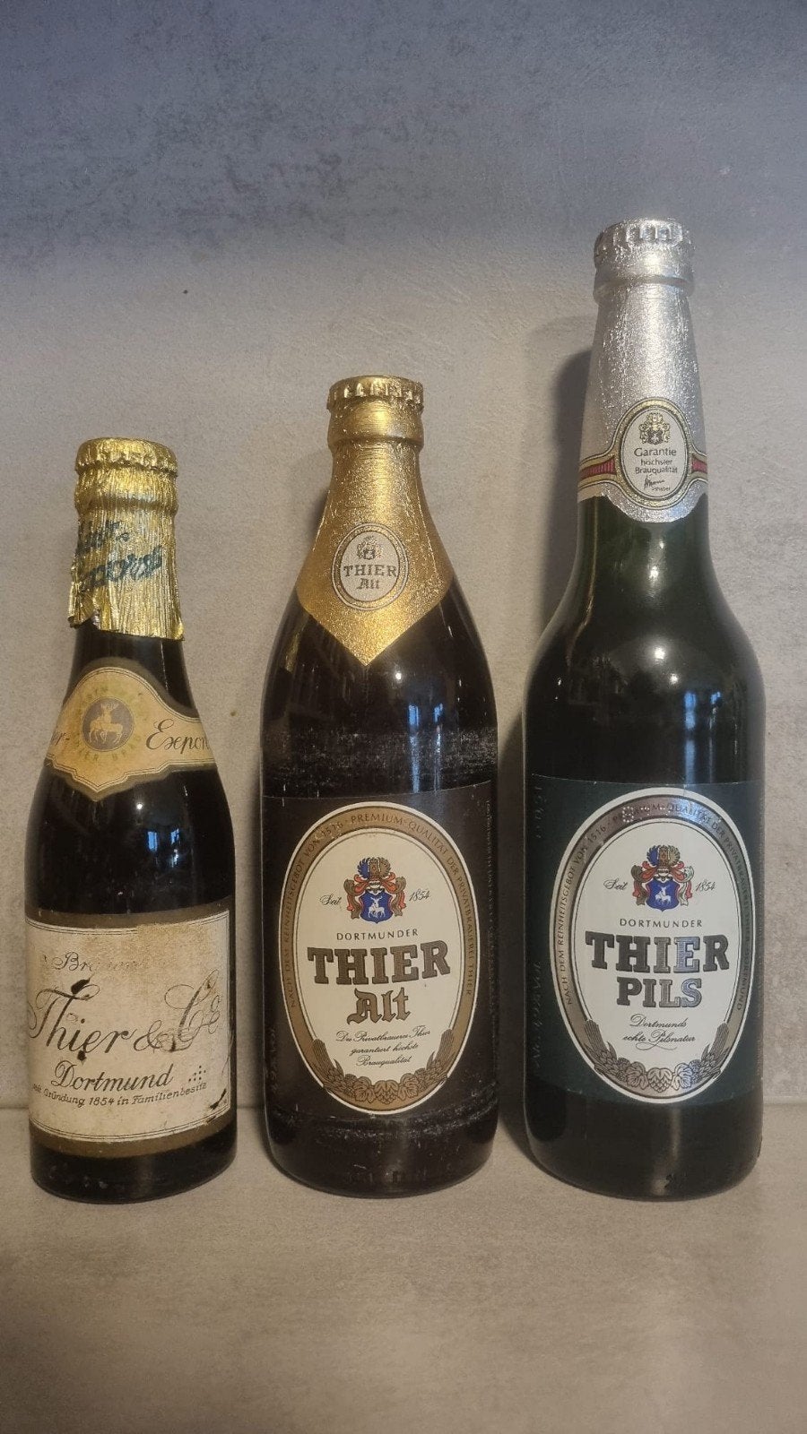 3x Privatbrauerei Thier, Dortmund:Export <'89, Alt & Pils 89, Verzamelen, Ophalen of Verzenden, Zo goed als nieuw, Flesje(s), Overige merken