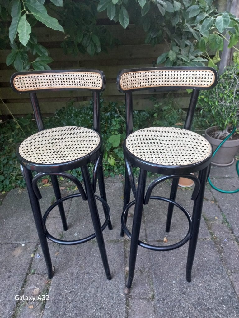 4 barkrukken (2 met rugleuning en 2 zonder), Huis en Inrichting, Ophalen, Gebruikt, Hout, 60 tot 90 cm